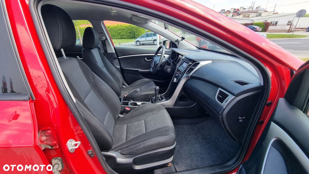 Hyundai i30 1.4 Comfort - 21