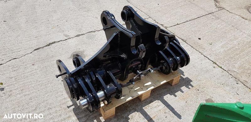 Caterpillar 428f2 - 8