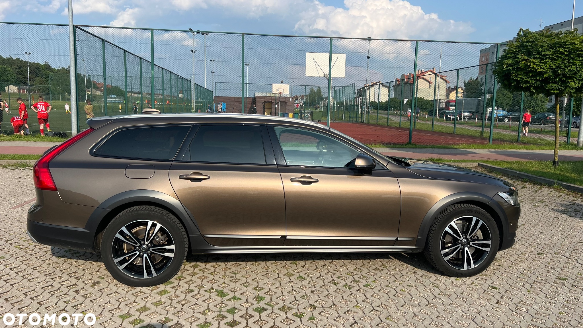 Volvo V90 Cross Country T5 AWD - 17