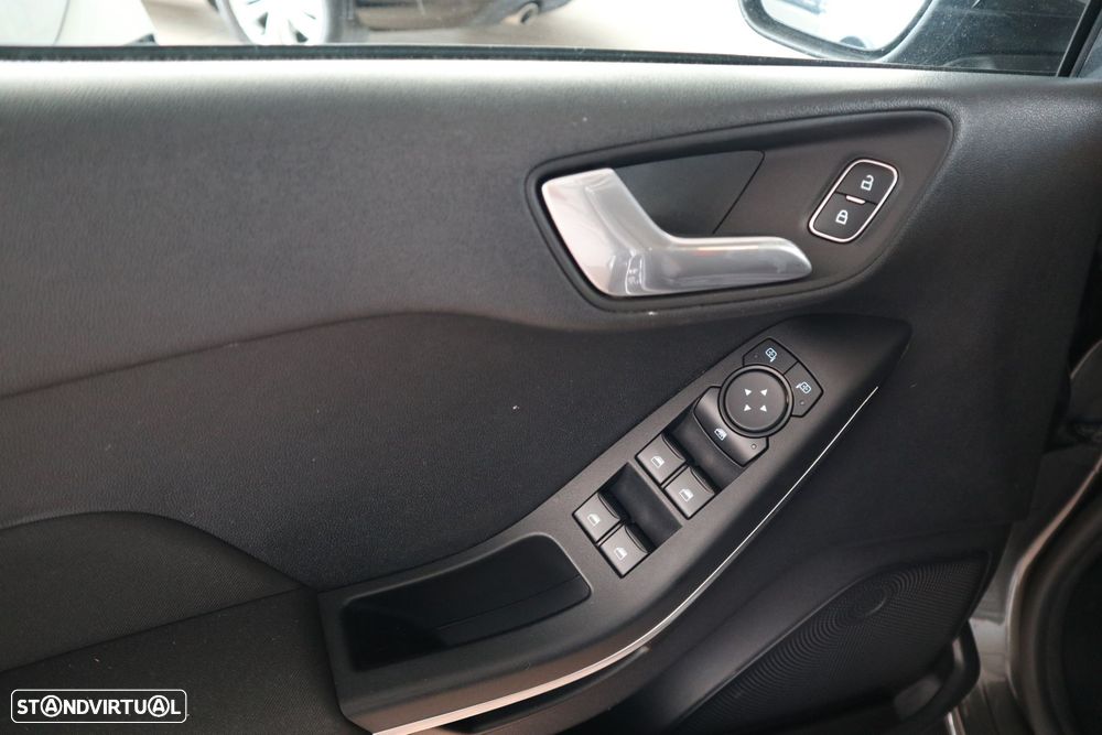 Ford Fiesta 1.0 EcoBoost ST-Line - 33