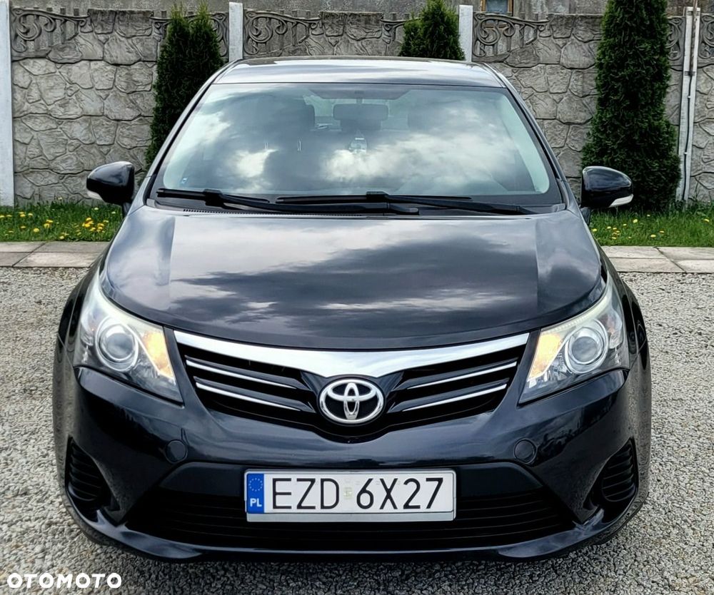 Toyota Avensis 2.0 D-4D Sol - 33