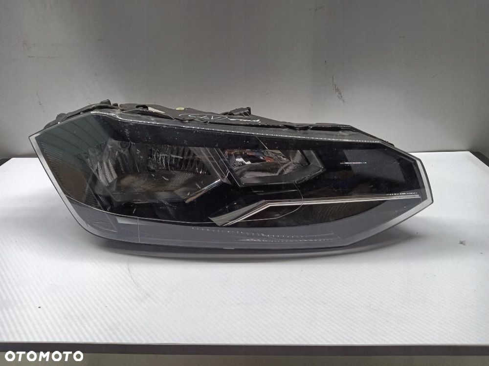 LAMPA PRZÓD PRZEDNIA PRAWA VW POLO VI 2G1941006 - 1