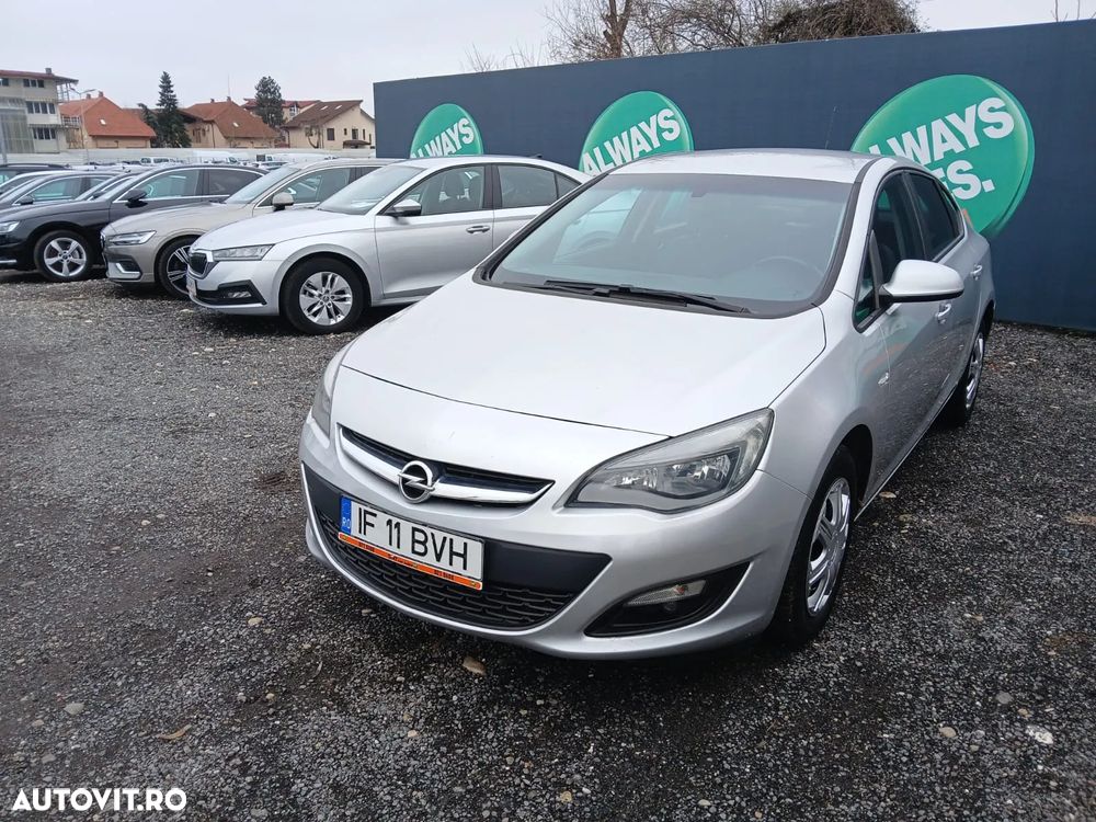 Opel Astra 1.4 Turbo ECOTEC Enjoy - 1