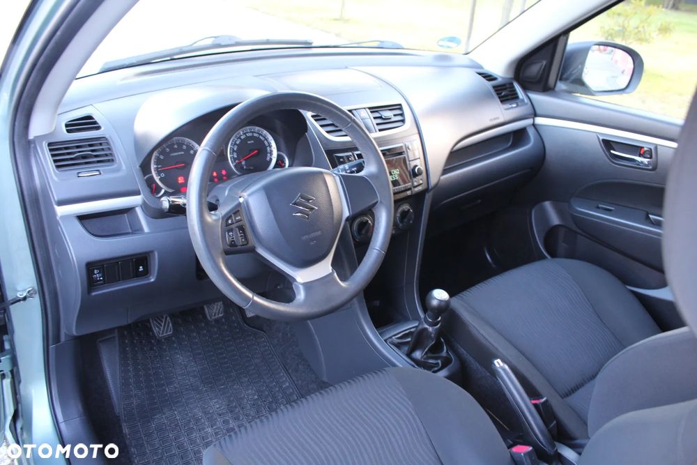 Suzuki Swift - 22