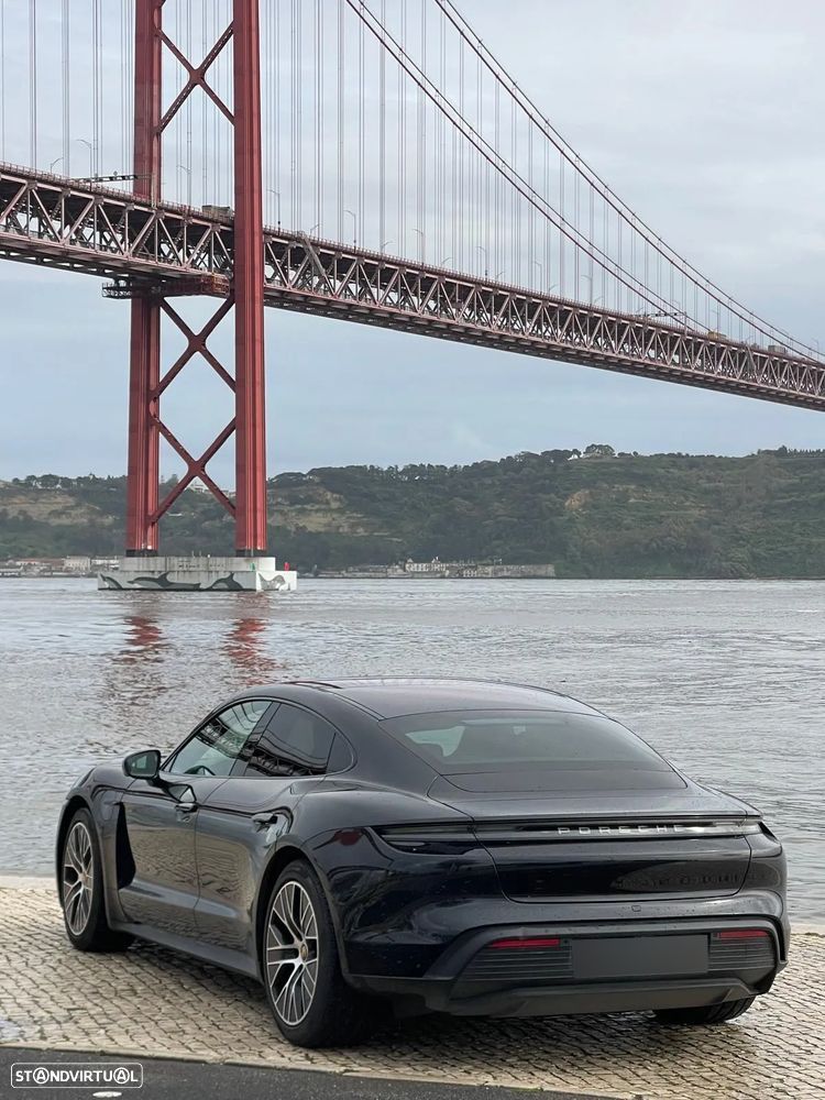 Porsche Taycan Standard - 8