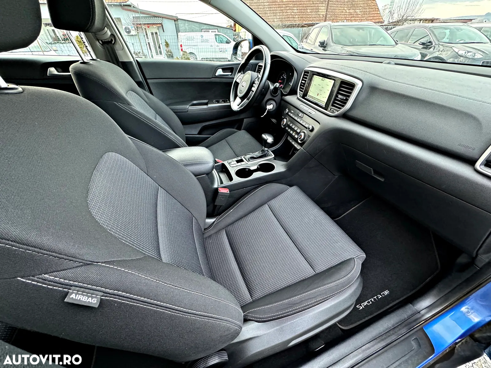 Kia Sportage 1.6 T-GDI 7DCT 4x4 Style - 9
