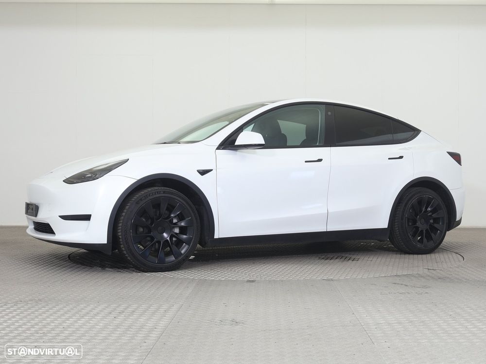 Tesla Model Y RWD - 5