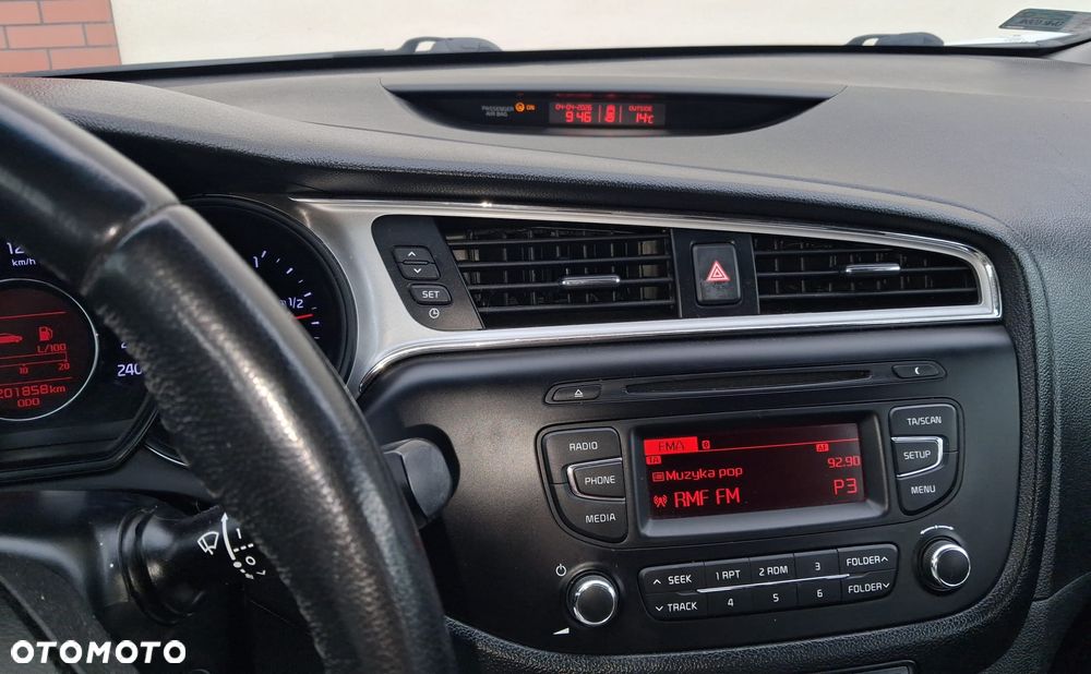 Kia Ceed 1.6 CRDi L - 14