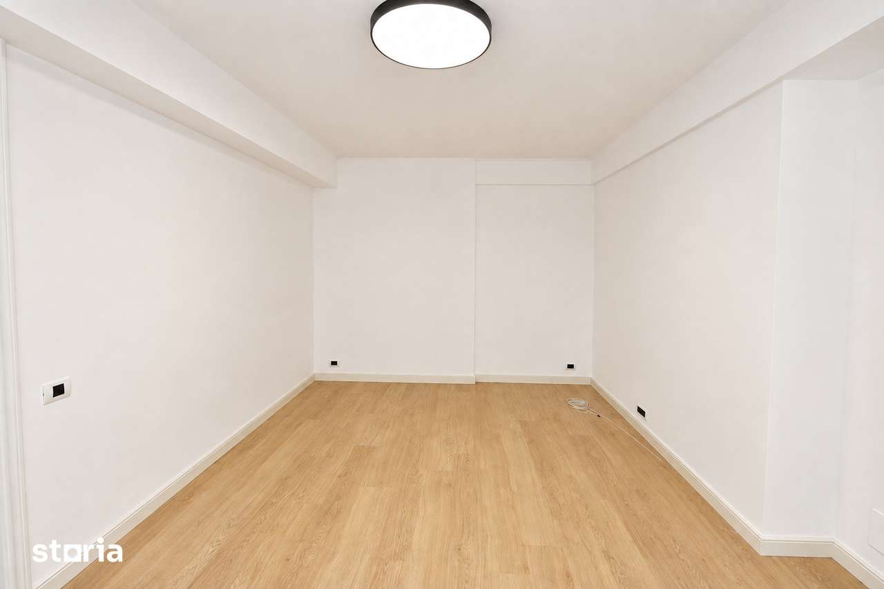 Apartament cu 3 Camere Potrivit pentru Birou - Victoriei — fotografia 3