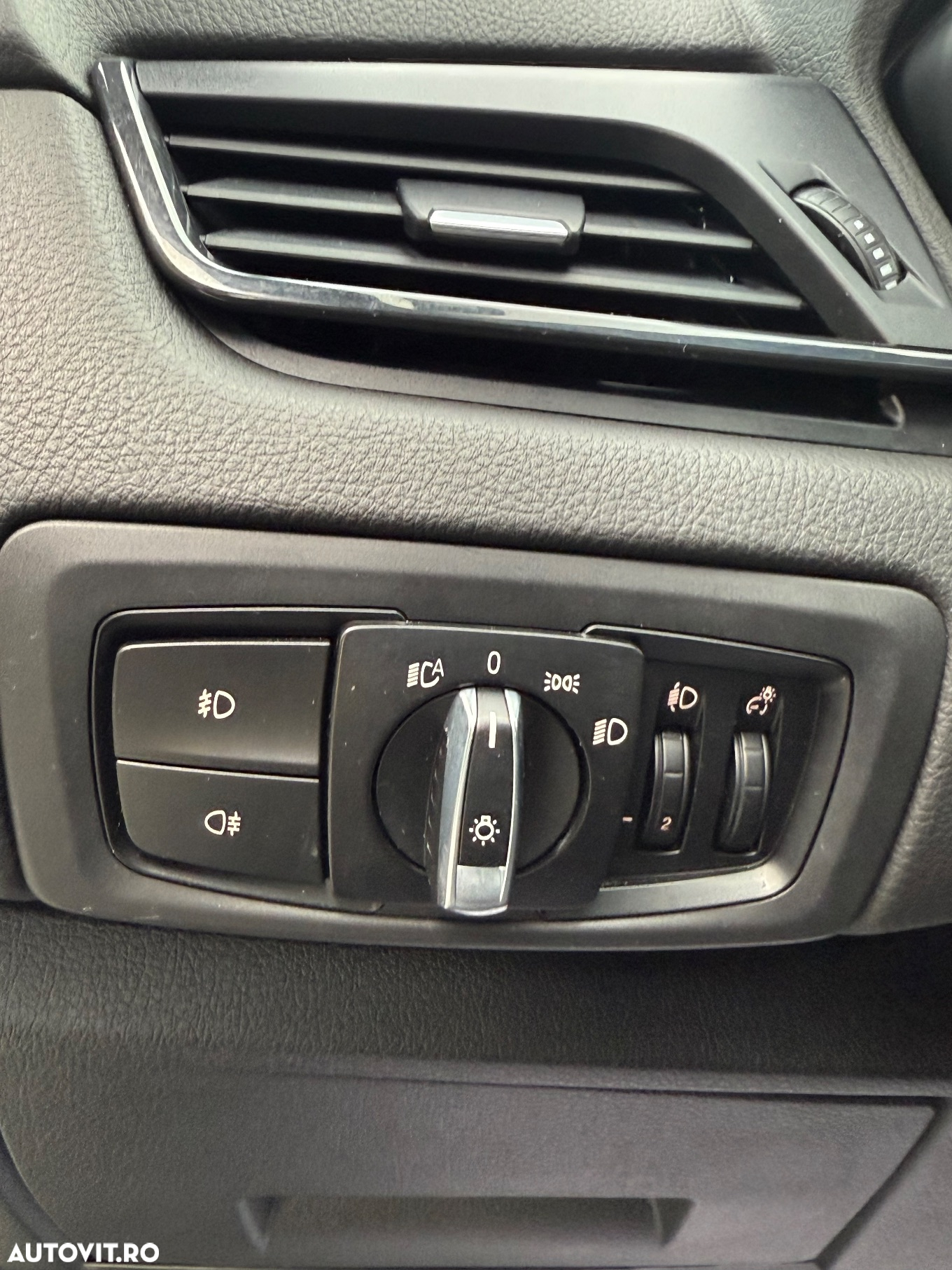 BMW Seria 2 216d Active Tourer - 18