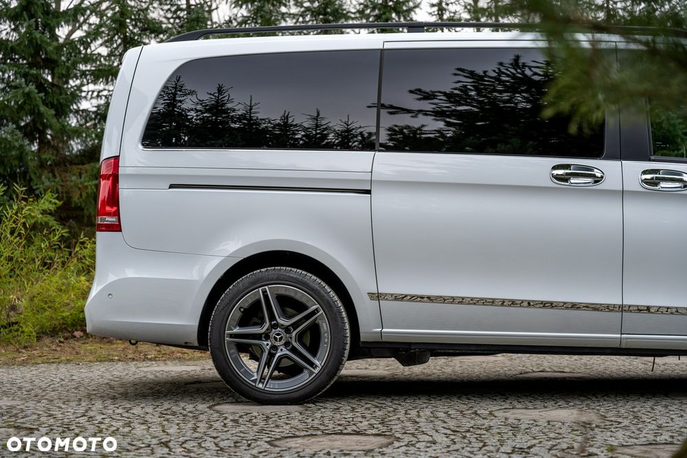 Mercedes-Benz Klasa V 250 d 4-Matic 9G-Tronic - 13