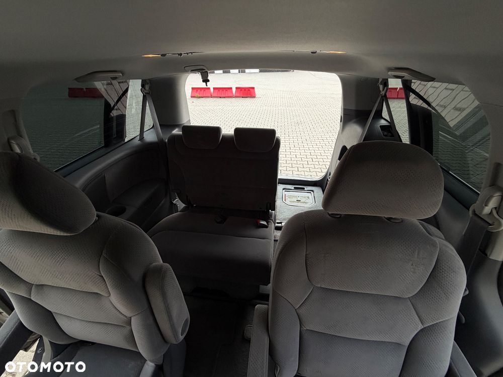Honda Odyssey 3.5 LX - 19