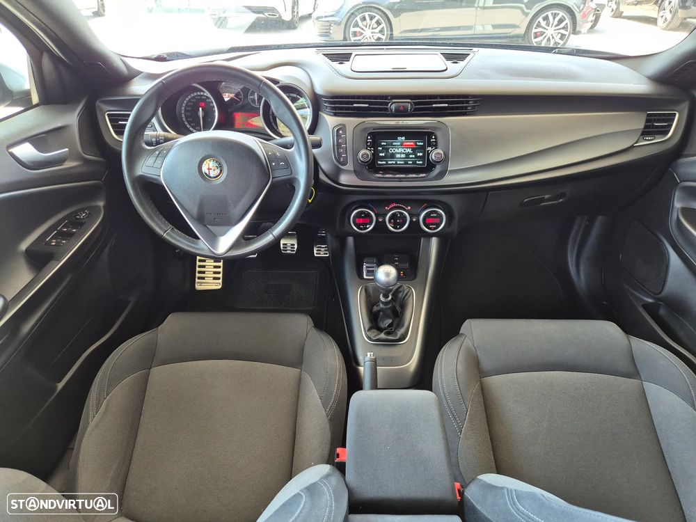Alfa Romeo Giulietta 1.6 JTDM Progression - 7