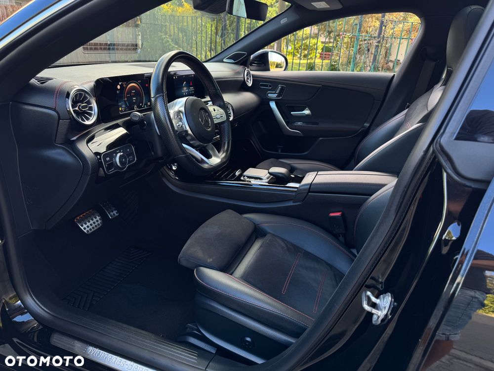 Mercedes-Benz CLA 220 d 4-Matic AMG Line 8G-DCT - 5