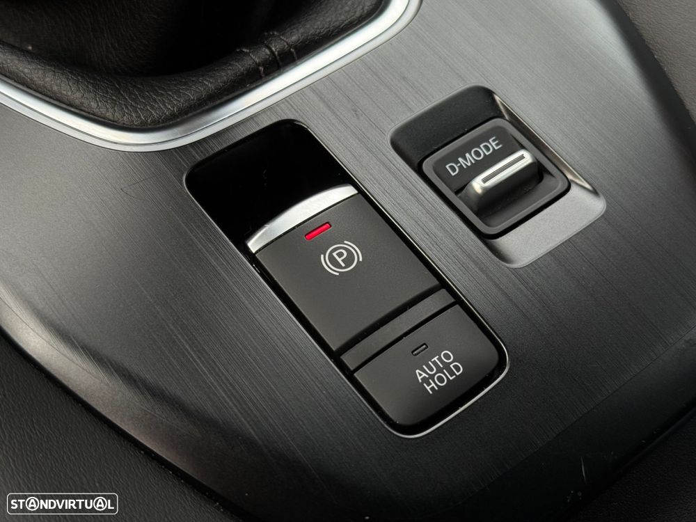 Nissan Qashqai 1.3 DIG-T N-Connecta J18 - 19