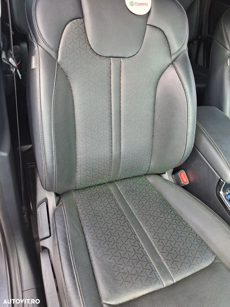 Kia Sorento 2.2 DSL 8AT 4x4 Cosmo - 28