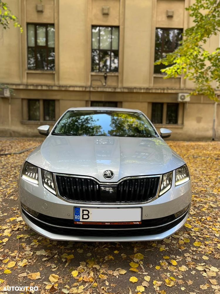 Skoda Octavia 2.0 TDI DSG 4X4 Style - 2