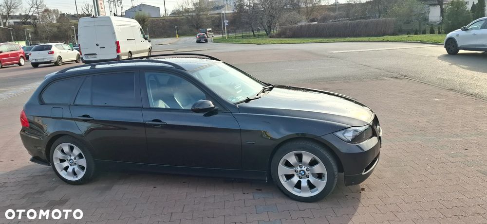 BMW Seria 3 320d - 3