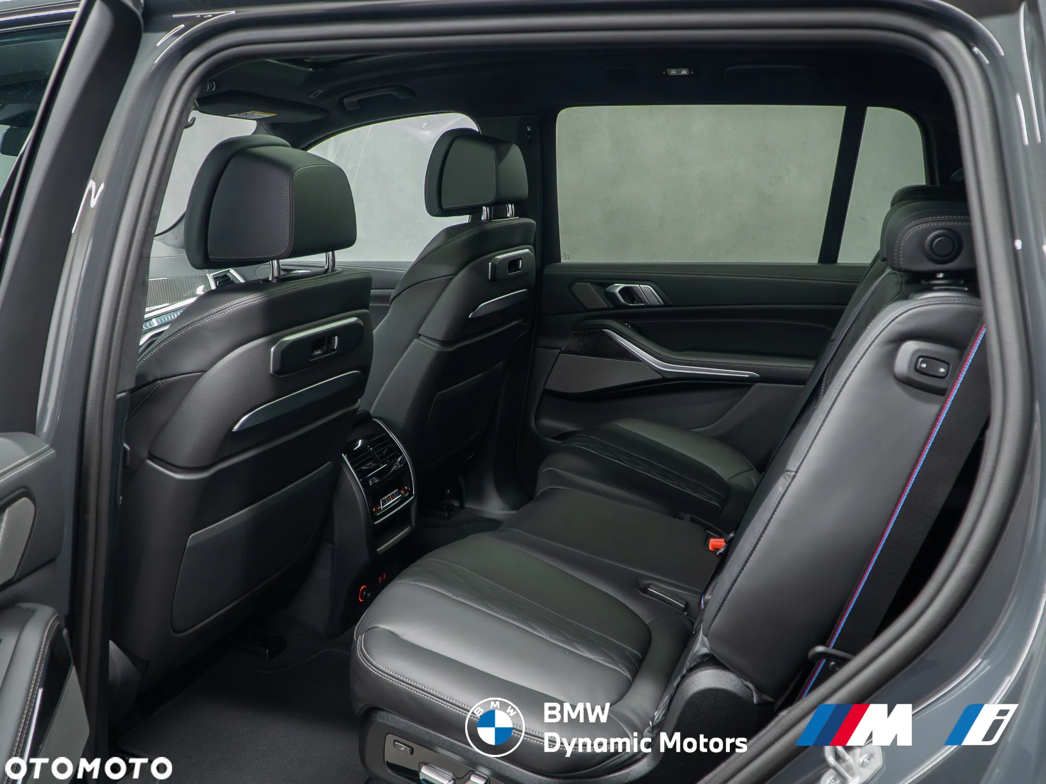 BMW X7 xDrive40i - 24