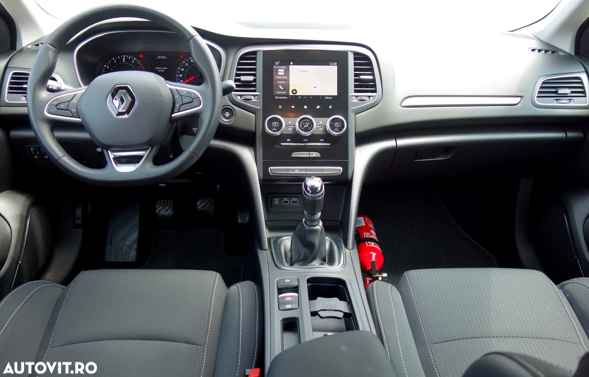 Renault Megane TCe 140 GPF BUSINESS EDITION - 5