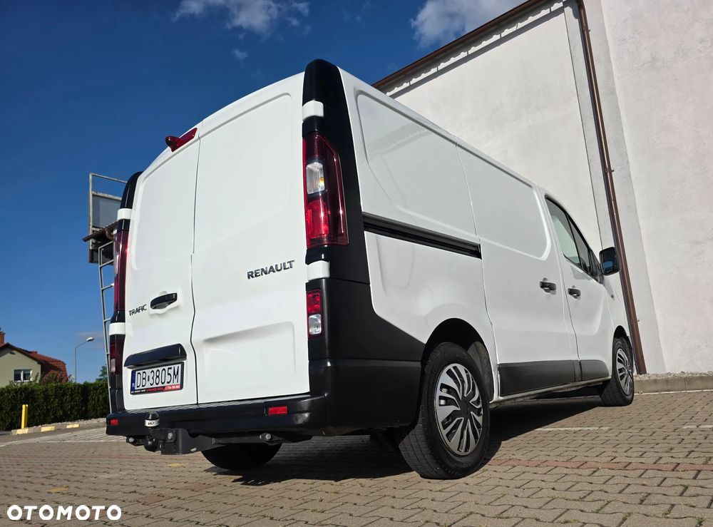 Renault Trafic - 12