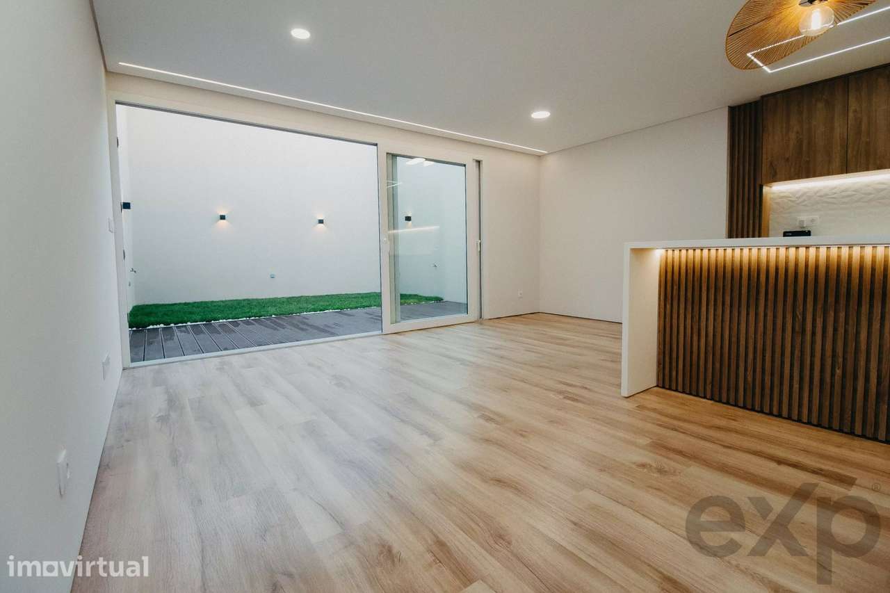 Maravilhosa Moradia Inteligente T3 com 2 Suítes, Jardim Privativo de 3 - Grande imagem: 5/35