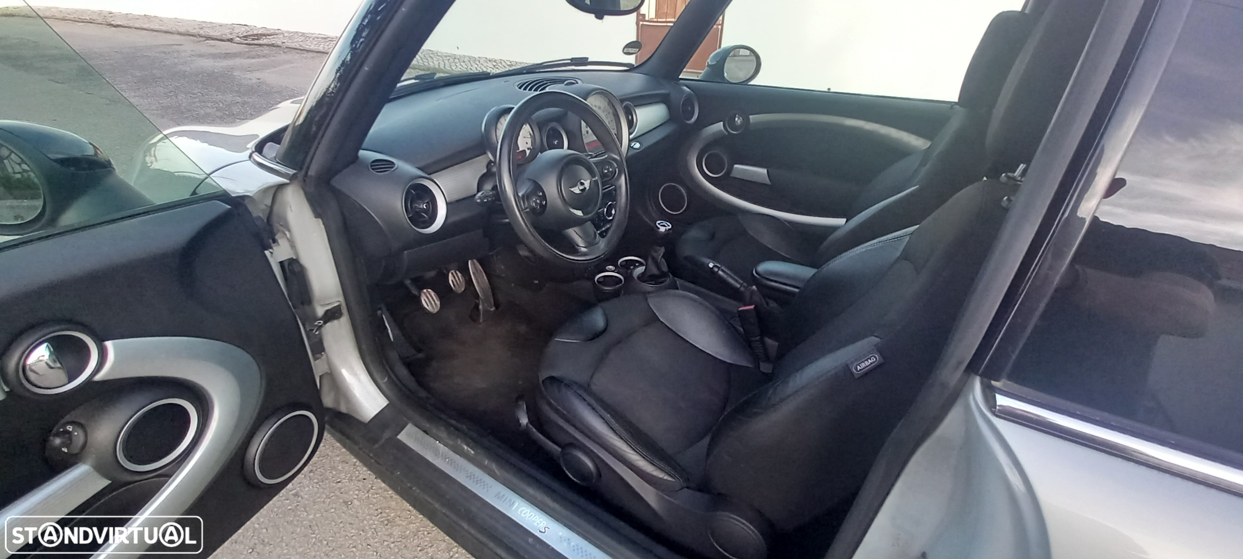 MINI 3 Portas Cooper S - 31
