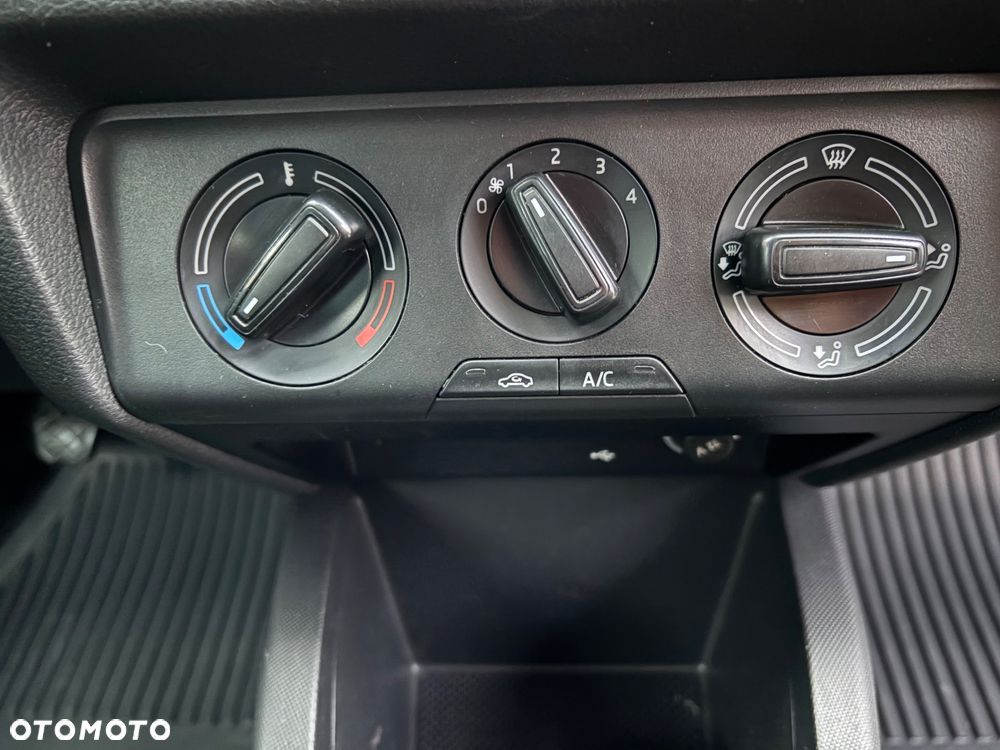 Skoda Fabia 1.0 Active - 17