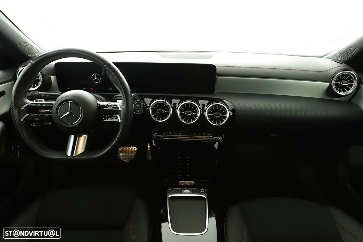Mercedes-Benz CLA 180 d Shooting Brake AMG Line Aut. - 8