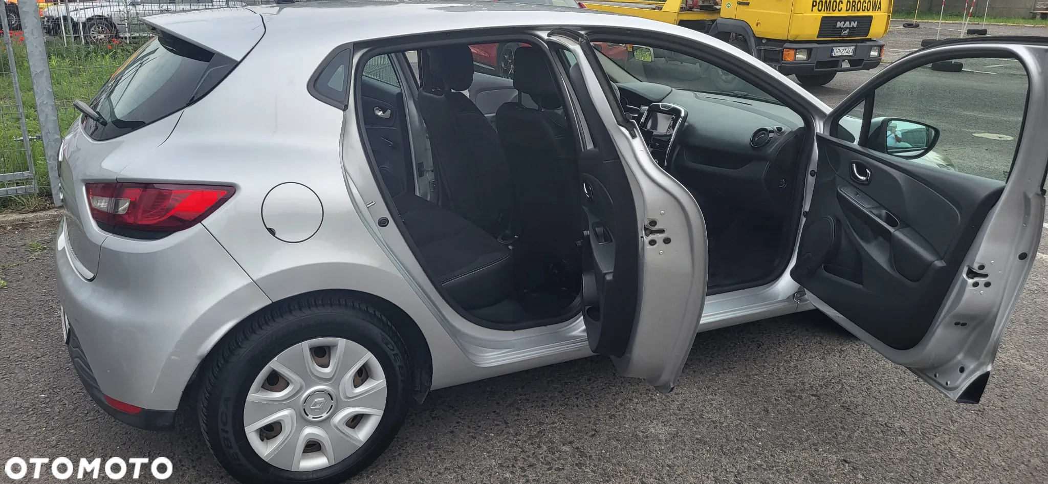 Renault Clio - 14