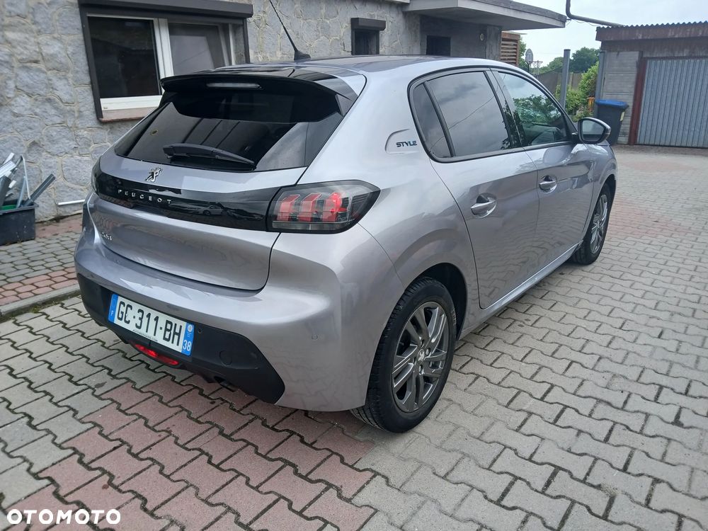 Peugeot 208 1.2 PureTech Style - 3