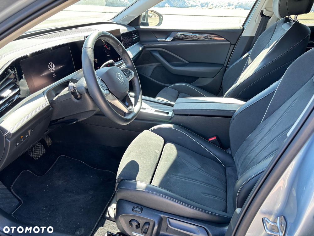 Volkswagen Passat - 8