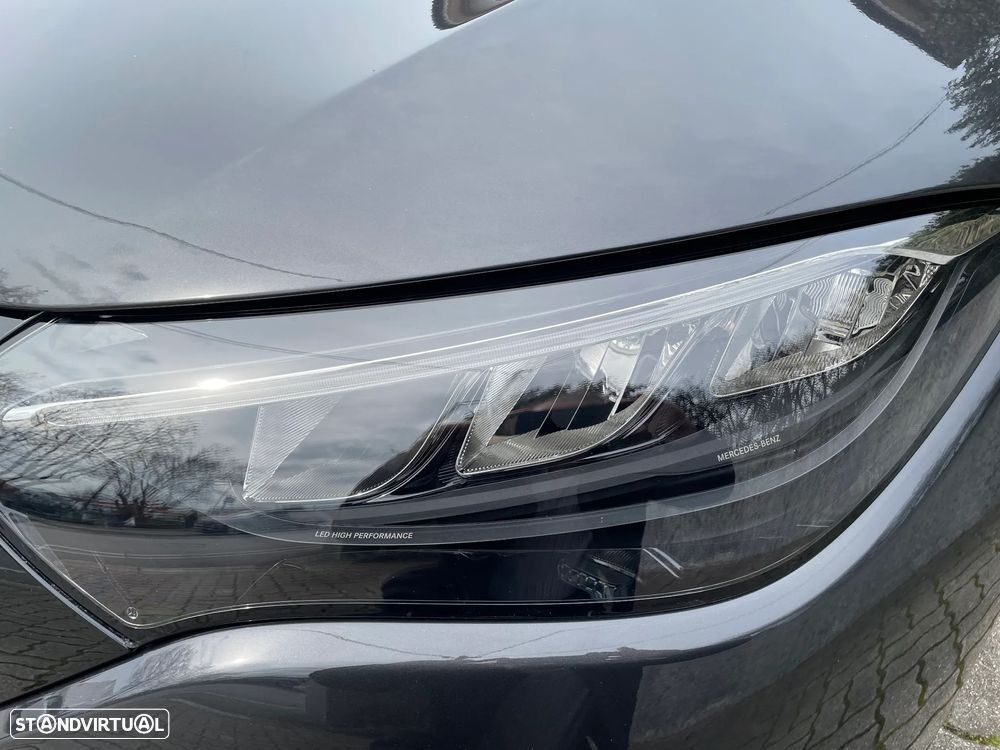 Mercedes-Benz EQE 300 Edition Electric Art - 14