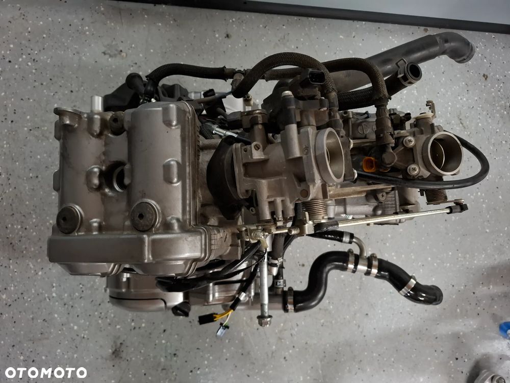 Suzuki DL 650 silnik engine Gladius sfv sv - 8