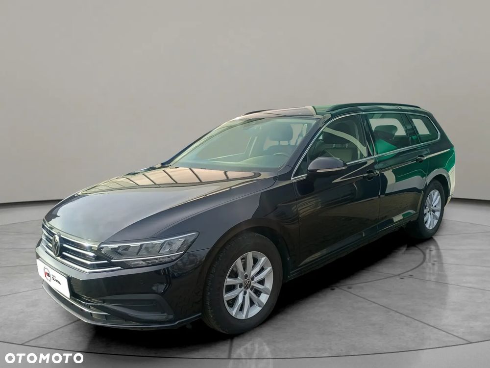 Volkswagen Passat 1.5 TSI EVO Business - 1