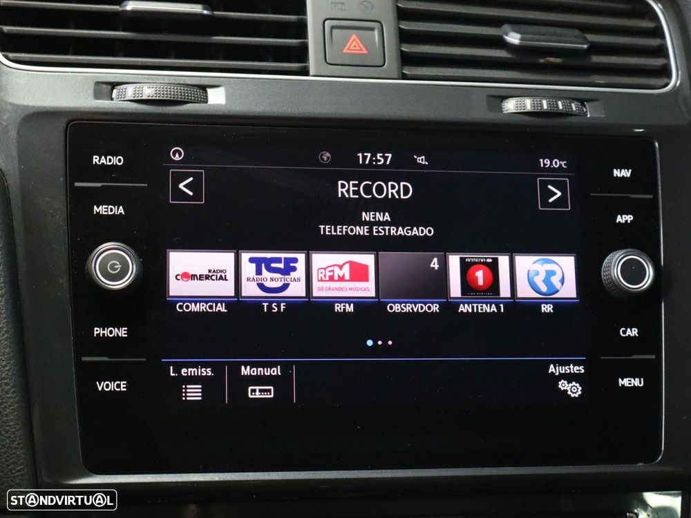 VW Golf Variant 1.6 TDi Confortline - 15