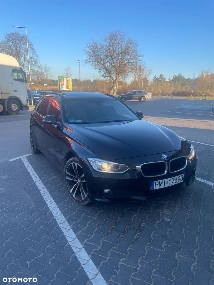 BMW Seria 3 320d - 25