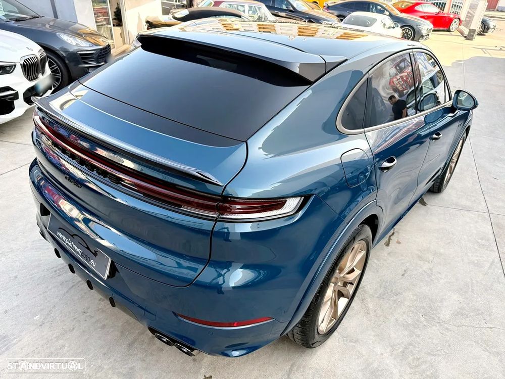 Porsche Cayenne Turbo E-Hybrid - 50