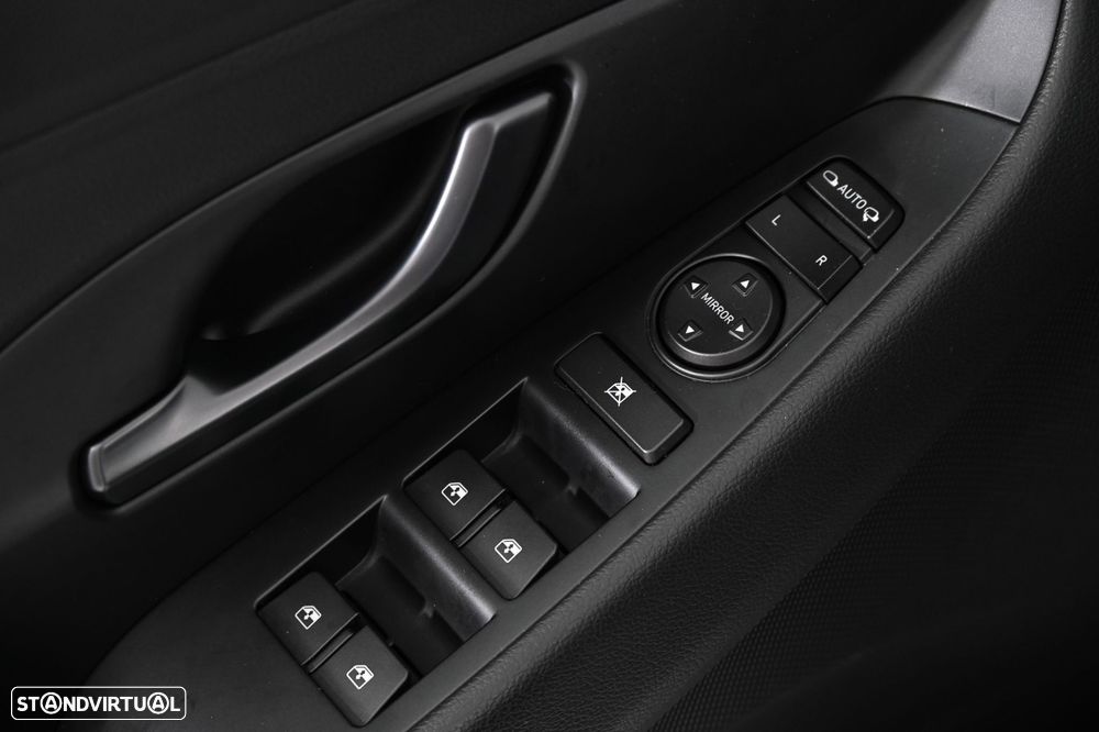 Hyundai i30 N 2.0 T-GDi Pack Performance - 29