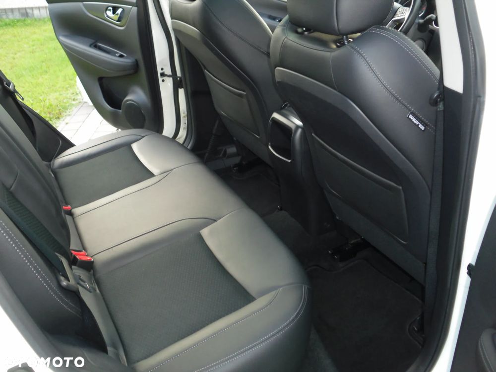 Nissan Qashqai 1.6 DIG-T Tekna - 23