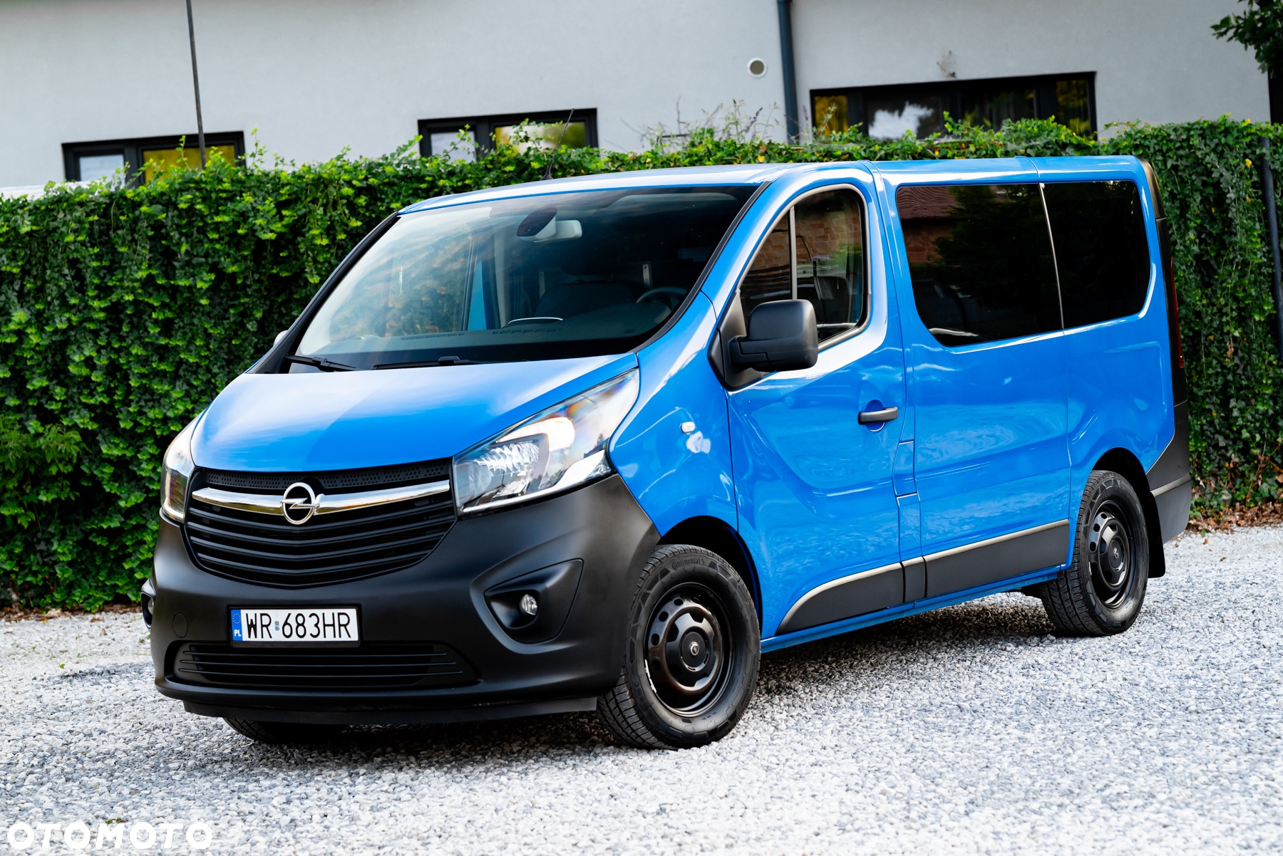 Opel Vivaro - 2
