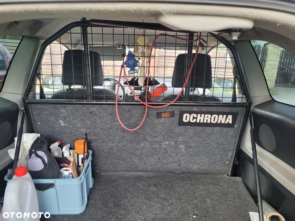 Toyota Yaris 1.0 Terra - 6