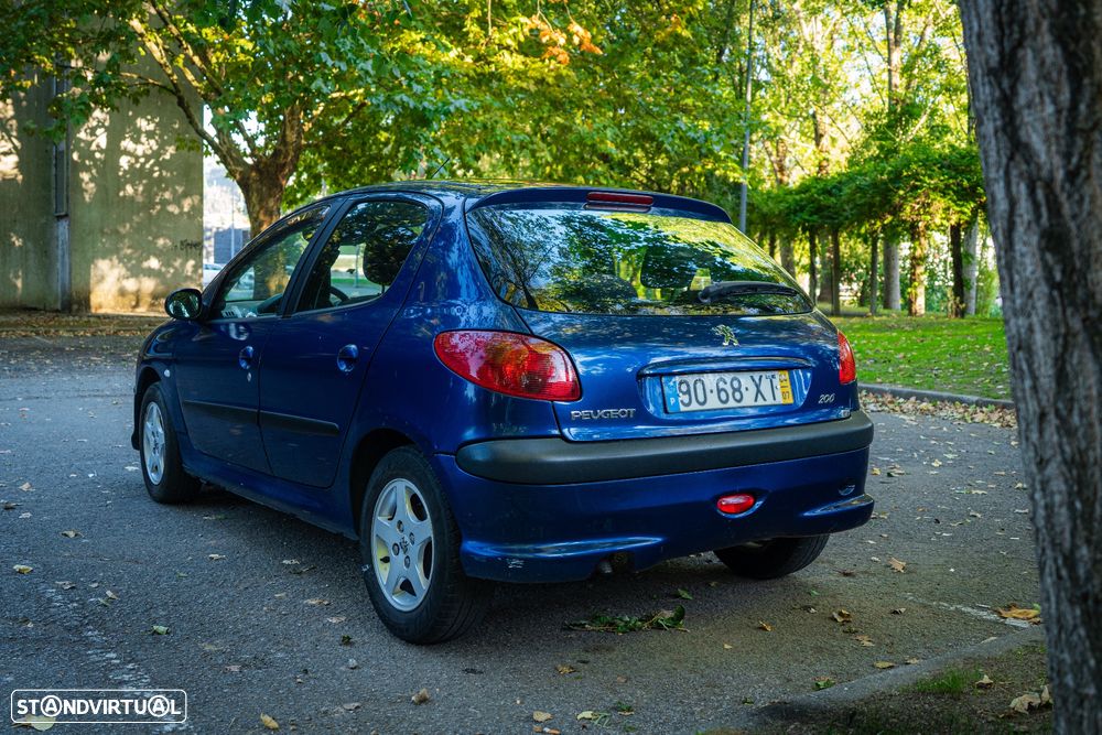 Peugeot 206 - 6