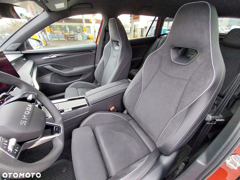 Skoda Superb 1.5 TSI Plug-in Hybrid Sportline DSG - 8