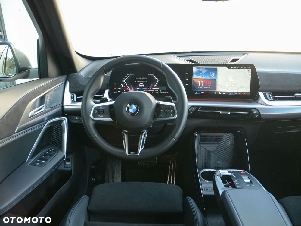 BMW X1 sDrive18i M Sport - 33