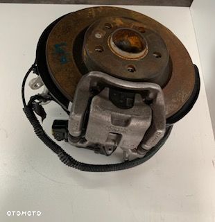 Zwrotnica tył prawa volvo xc40 2017- 32246251 - 2