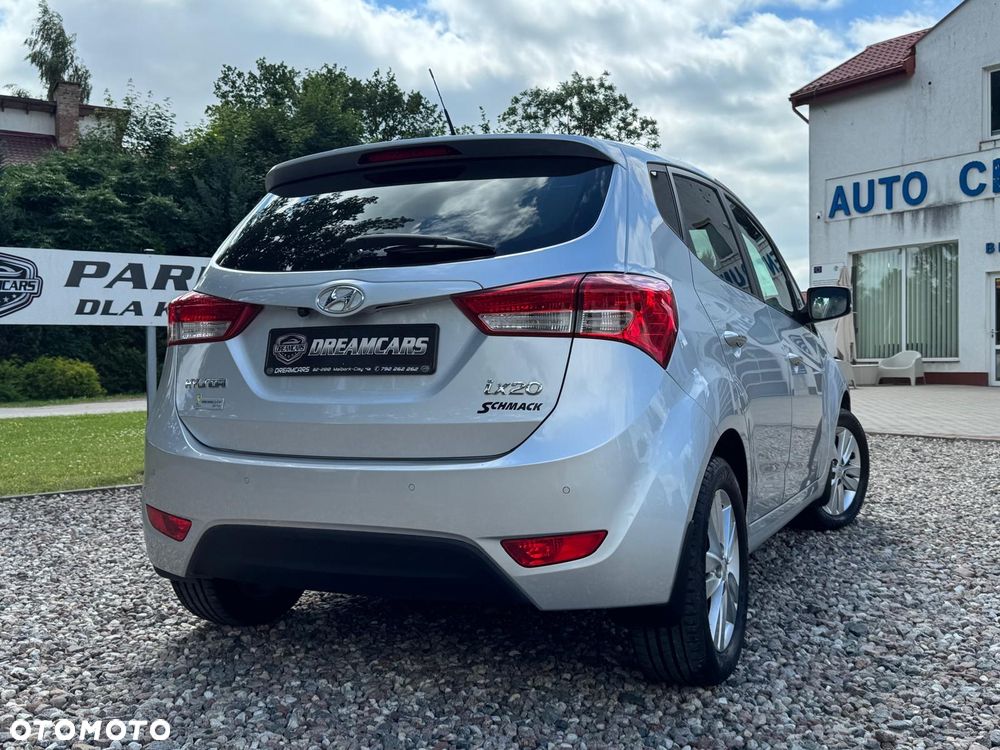 Hyundai ix20 - 11