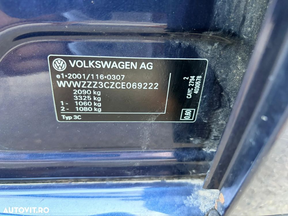 Volkswagen Passat 1.6 TDI BlueMotion Technology Highline - 17