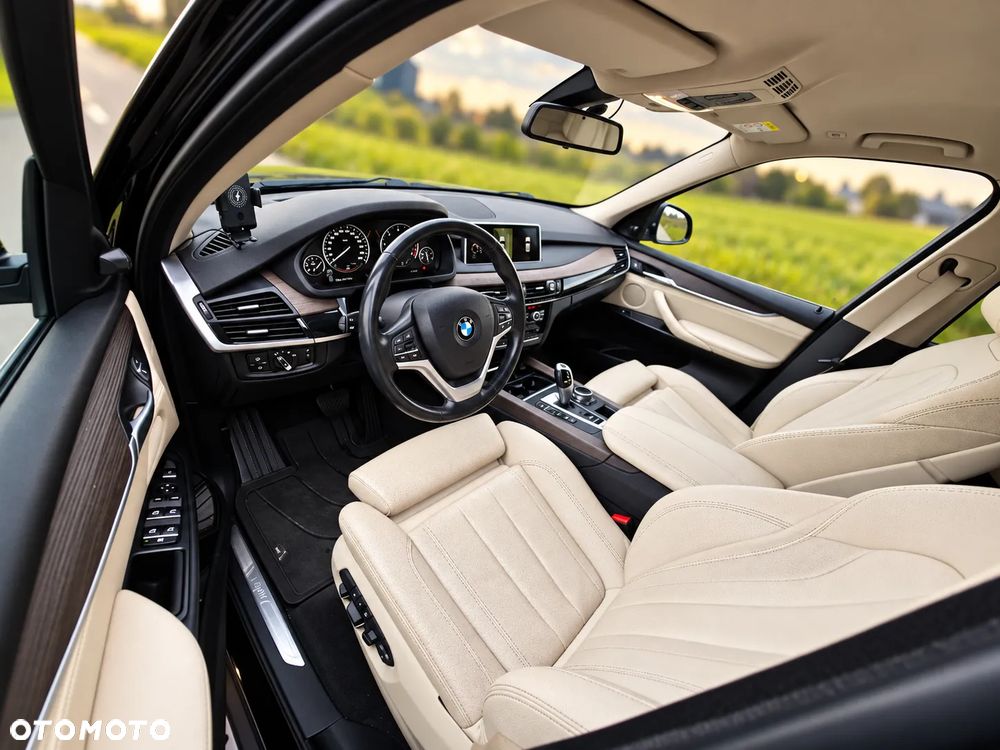 BMW X5 xDrive25d - 10