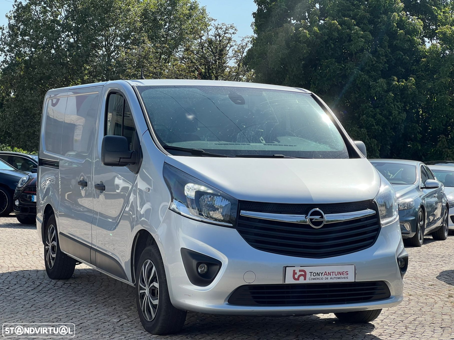 Opel Vivaro 1.6 CDTi L1H1 2.7T - 5